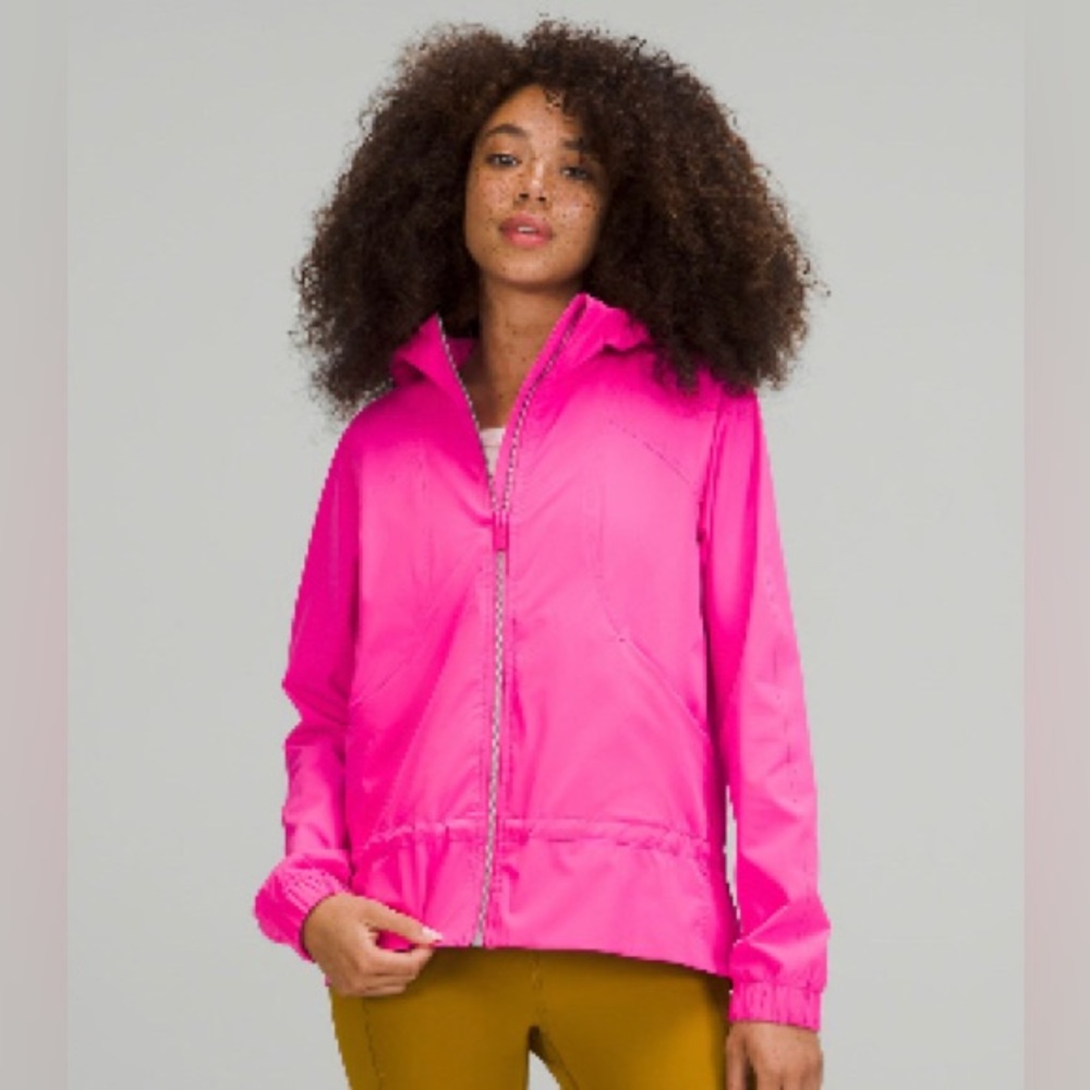 Lululemon “Pack It Up Jacket” Perfect condition. NWOT